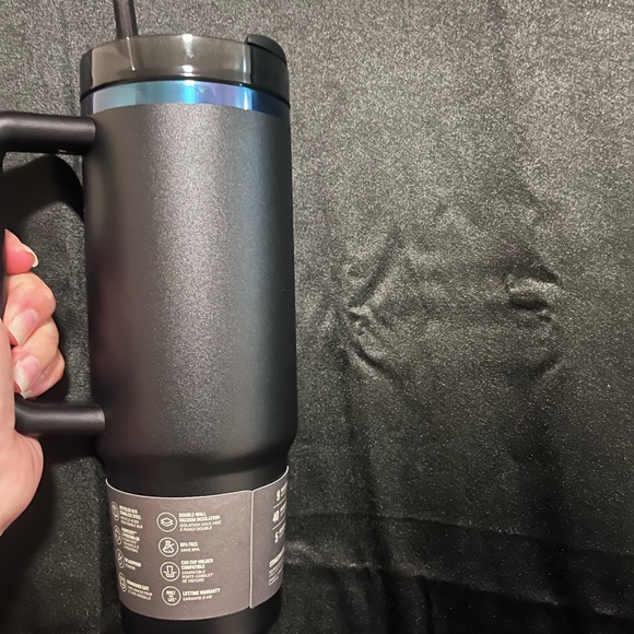 🖤🦄Stanley Black Chroma! 30 0Z last one!! - Picture 5 of 8
